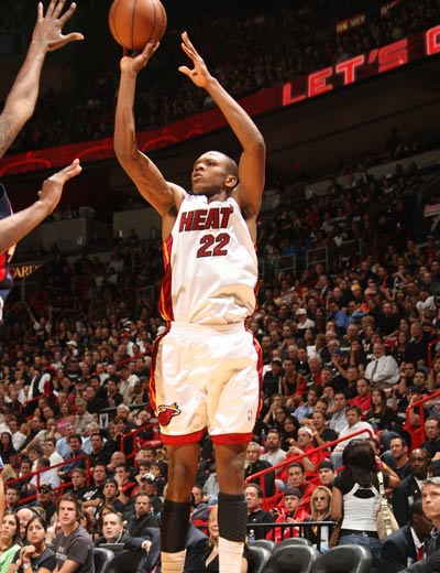 定位冲突 定位冲突