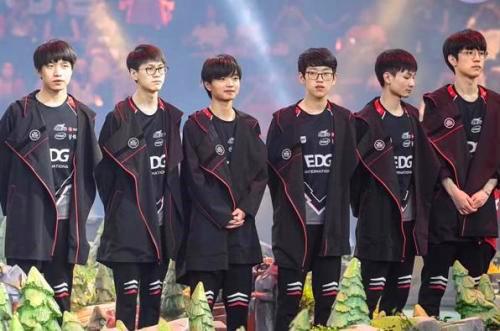 社媒内容生 社媒内容生