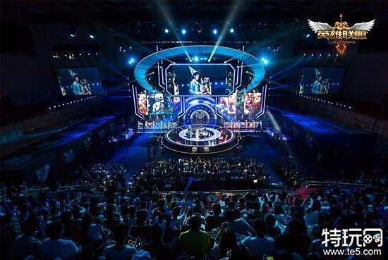 进攻端的 进攻端的